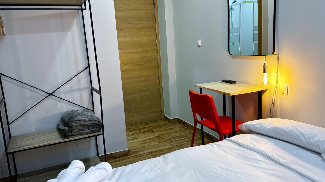 Double Room Private Bathroom