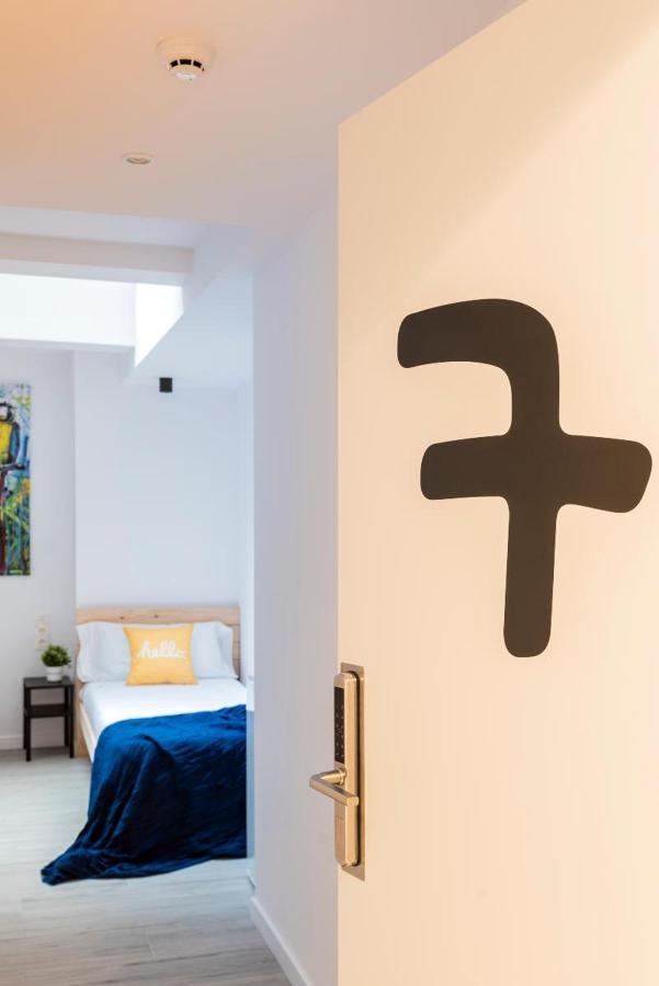 Twin Room Private Bathroom