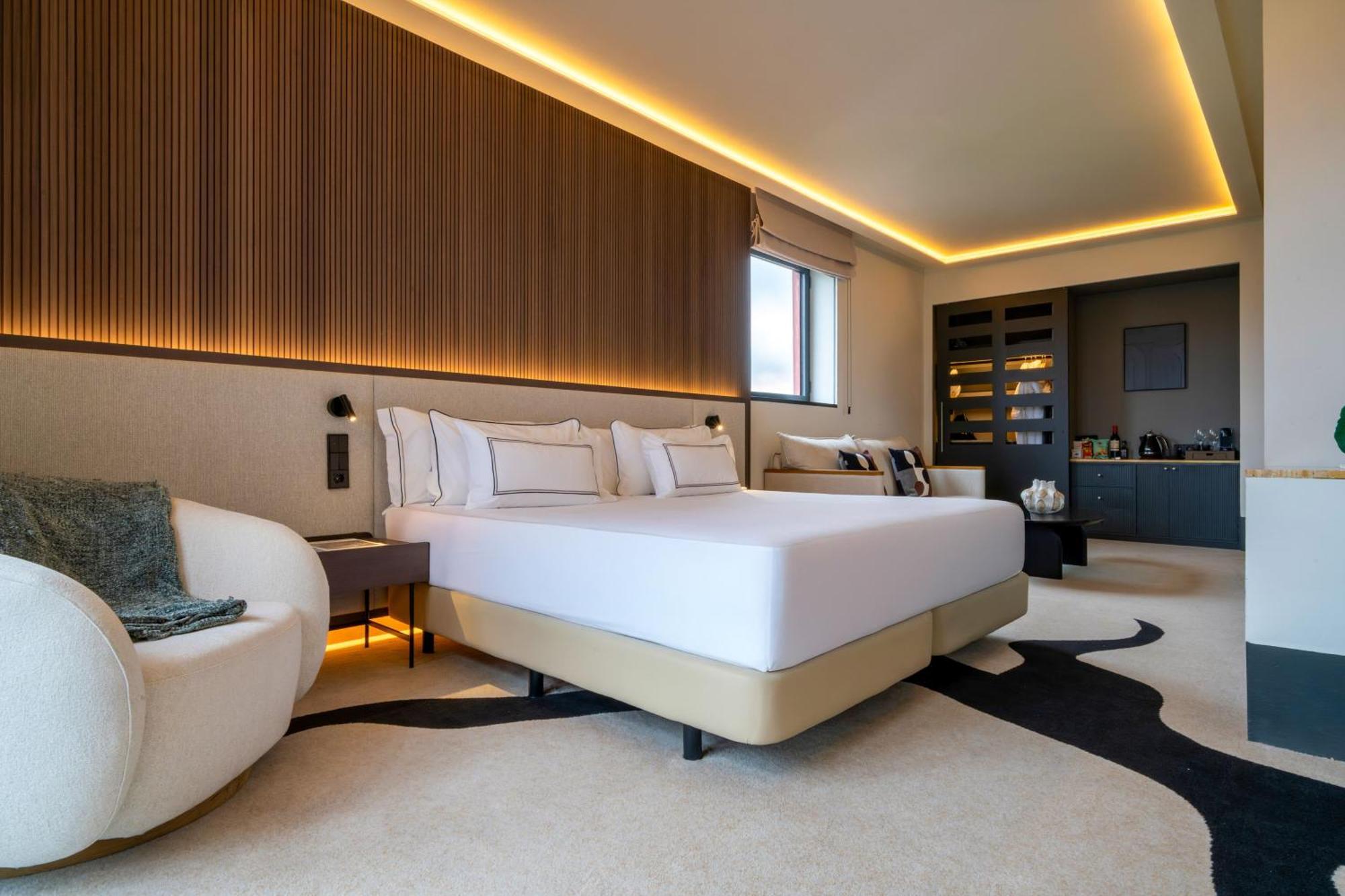 The Level Room
