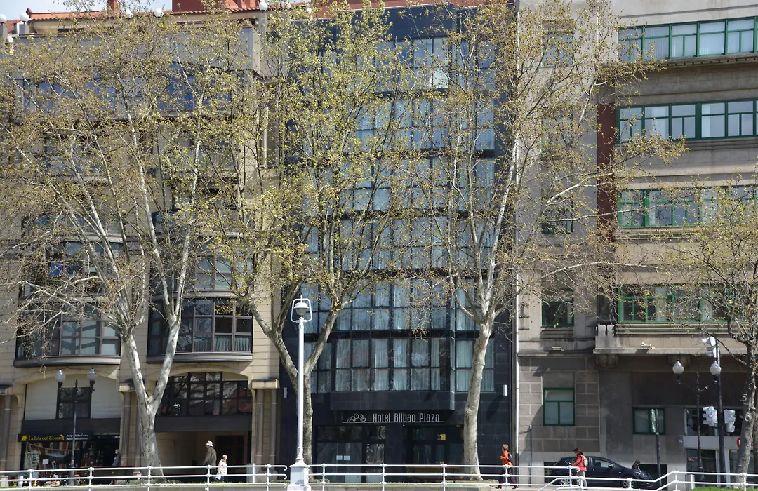 Hotel Bilbao Plaza-1