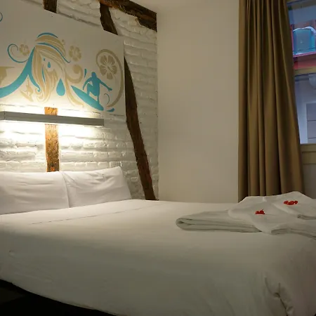 Pension Aliciazzz Bed And Breakfast Bilbao-2